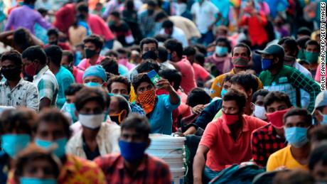 India registreert 1 miljoen gevallen van Covid-19 ... en het zijn de armsten die het hardst worden getroffen 