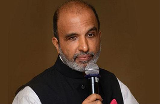 Maharashtra Congress schorst Sanjay Jha wegens ‘anti-partij’-activiteiten