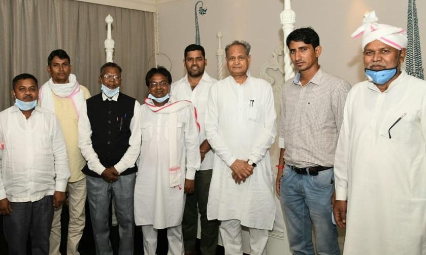 Ashok Gehlot with BTP leaders