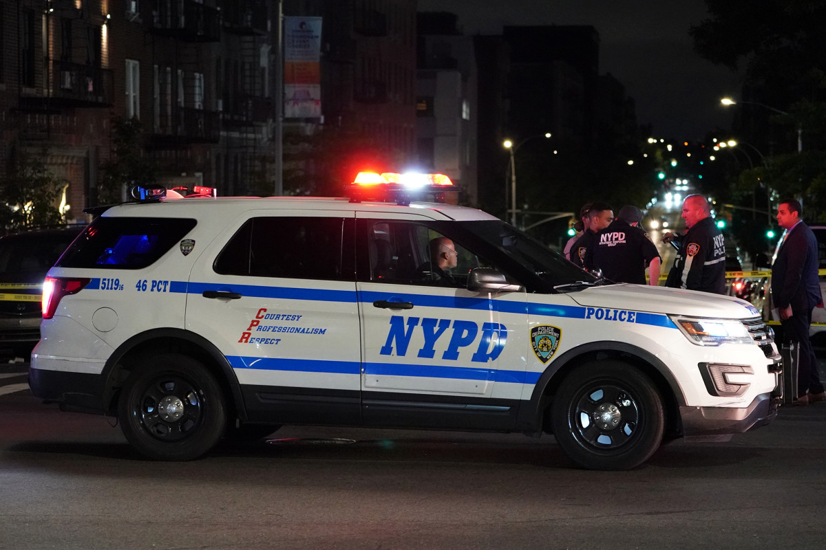 Brooklyn BP Eric Adams wil dat NYPD bewijst dat er geen 'vertraging' is