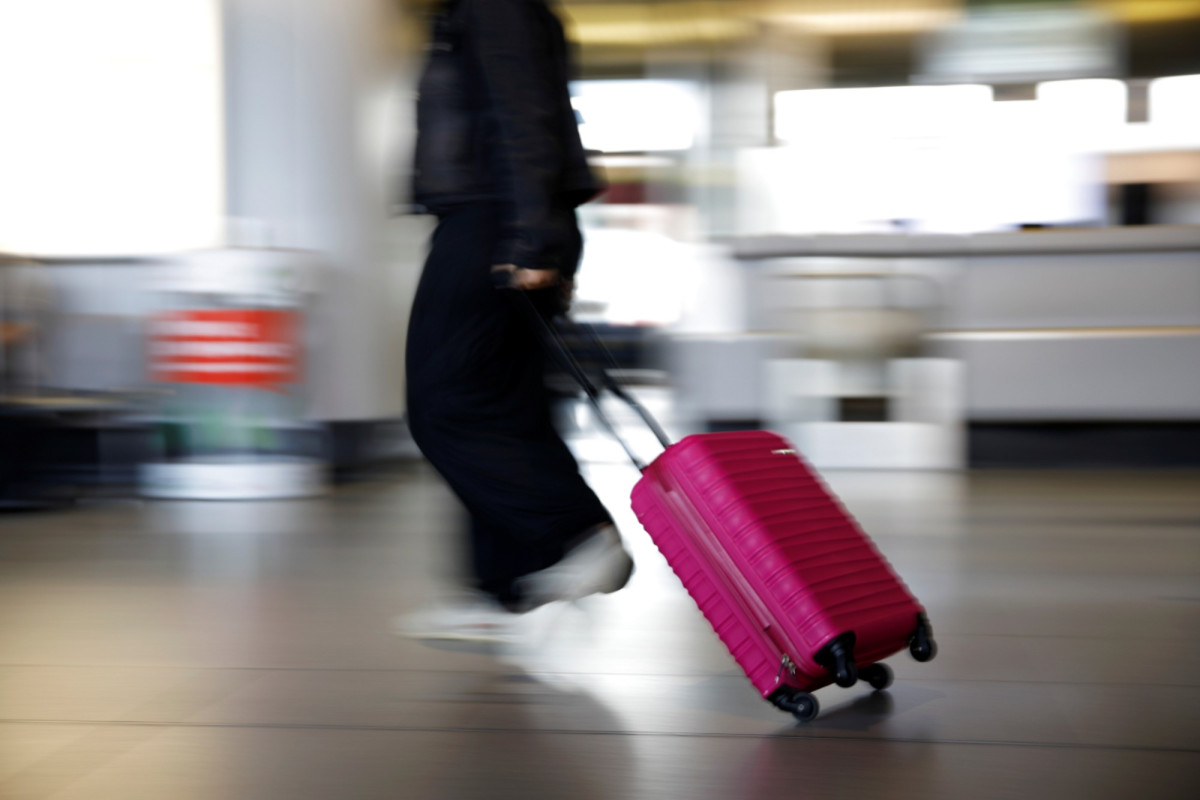 Er is geen 'nulrisico' in het verminderen van reisbeperkingen, zegt de WHO