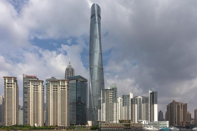 Shanghai Tower lekt; wereld lacht Shanghai Tower lekt; wereld lacht