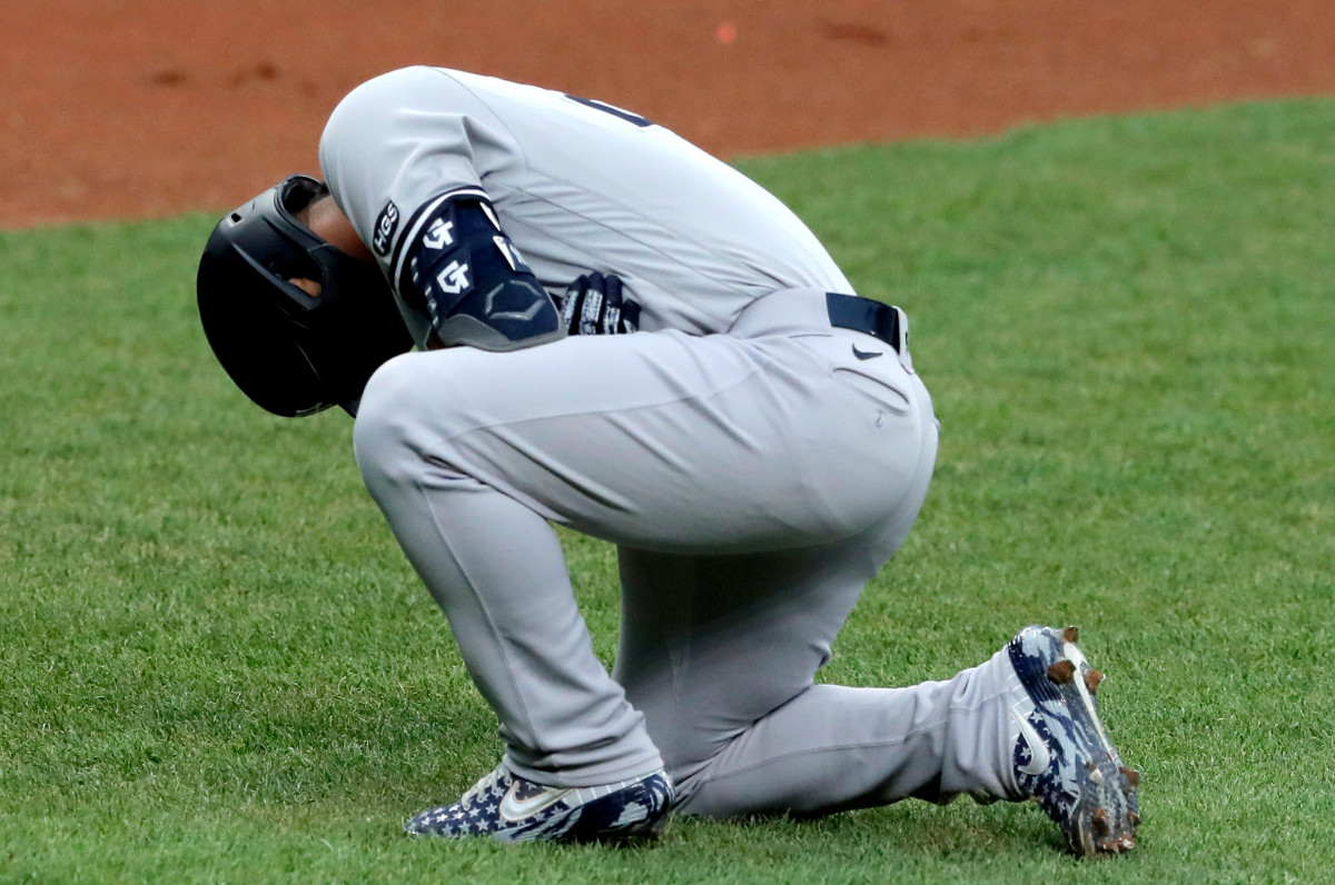 Yankees 'Gleyber Torres' van dag tot dag 'nadat ze in de elleboog waren geraakt