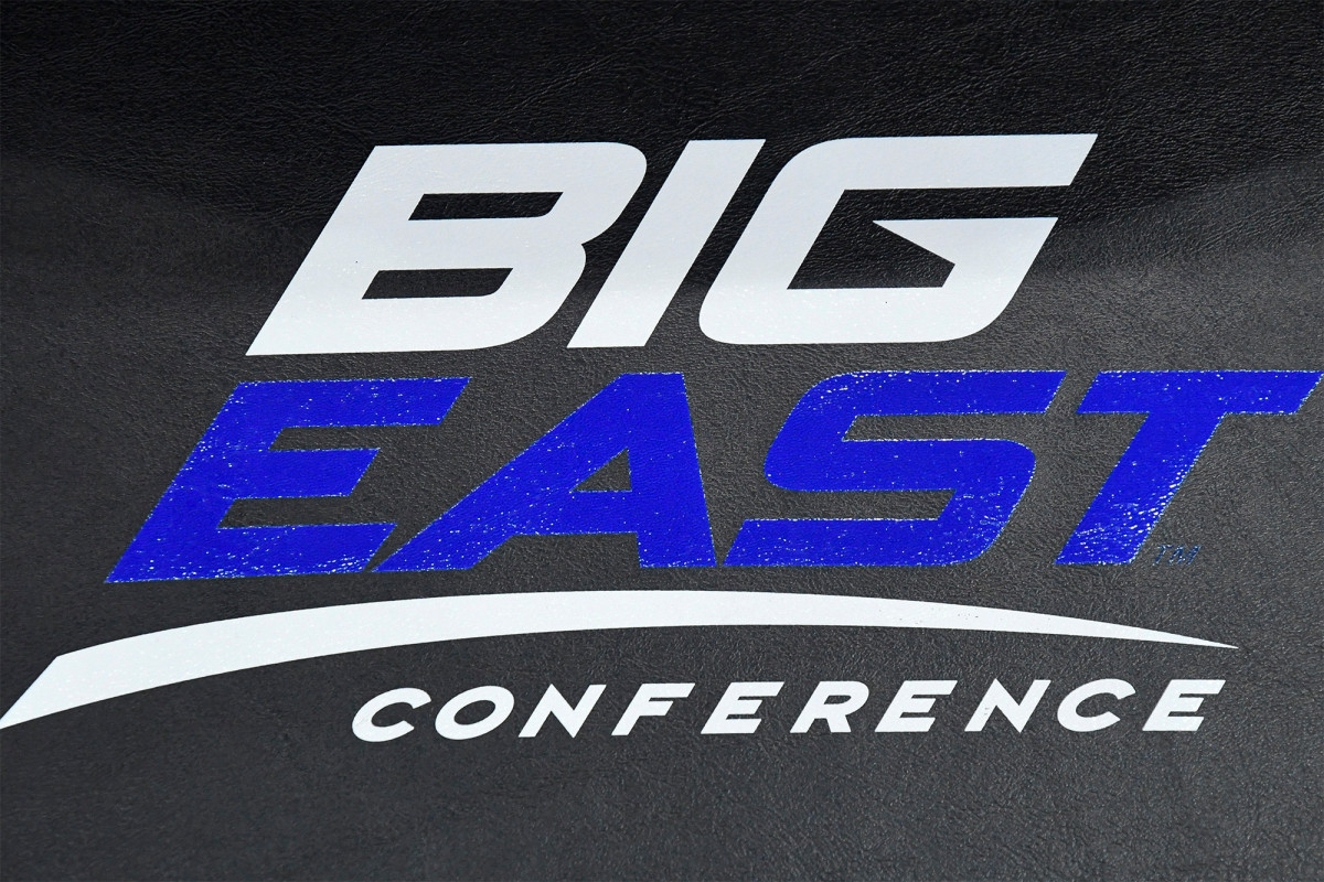 Big East annuleert het herfstseizoen met een afgehaspelde universiteitssport