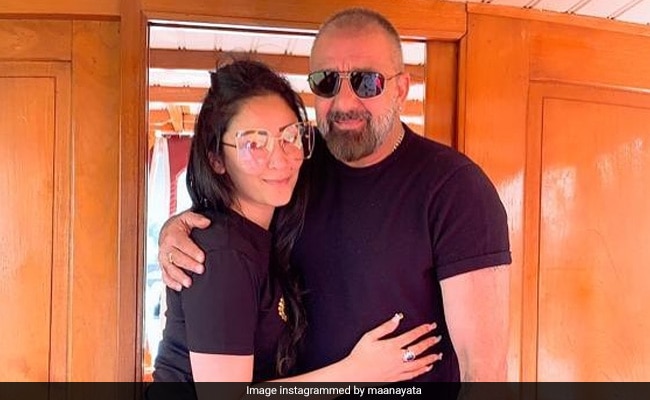 Sanjay Dutt’s vrouw Maanayata waarschuwt voor “ongegronde geruchten” over zijn gezondheid